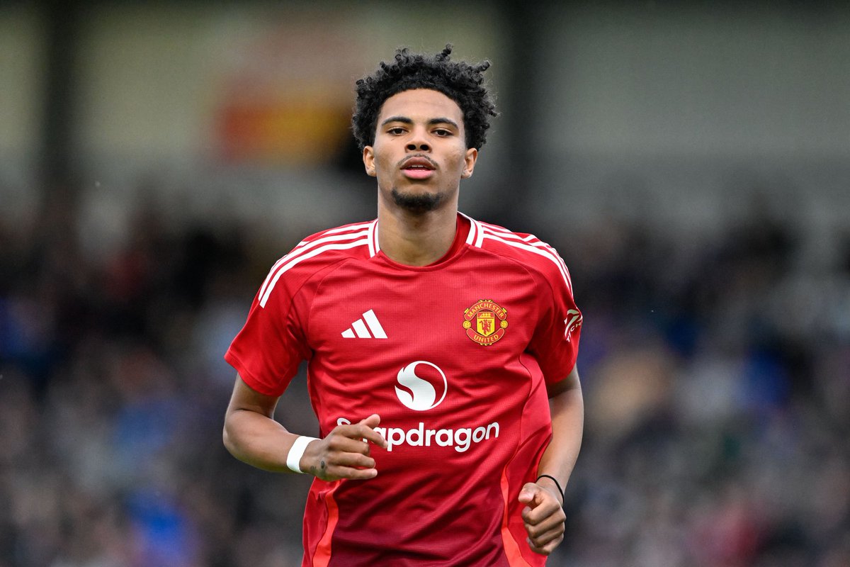 记者:安德莱赫特、布鲁日都对曼联小将伊桑·威廉姆斯感兴趣