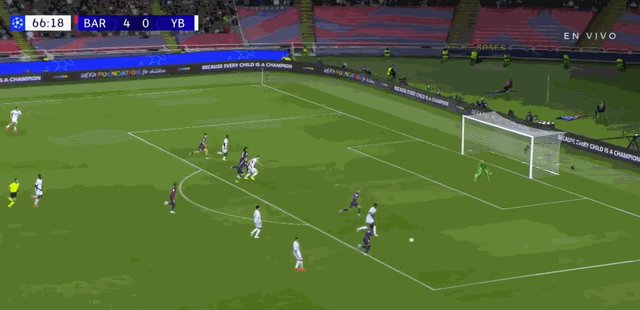 开云体育-【欧冠】巴萨5比0大胜伯尔尼年轻人，莱万梅开二度