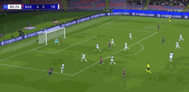 开云体育-【欧冠】巴萨5比0大胜伯尔尼年轻人，莱万梅开二度