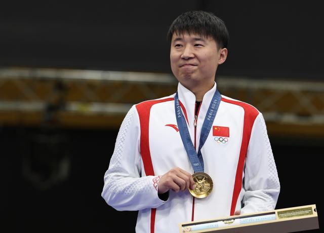 1722903657960017953.jpg 开云体育登录-奥运射击中国5金2银3铜创历史 黄金时代未来可期