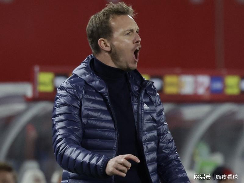 开云体育官网-16队晋级世界杯，德国将步意大利后尘，荷兰只能靠曼联两名弃将