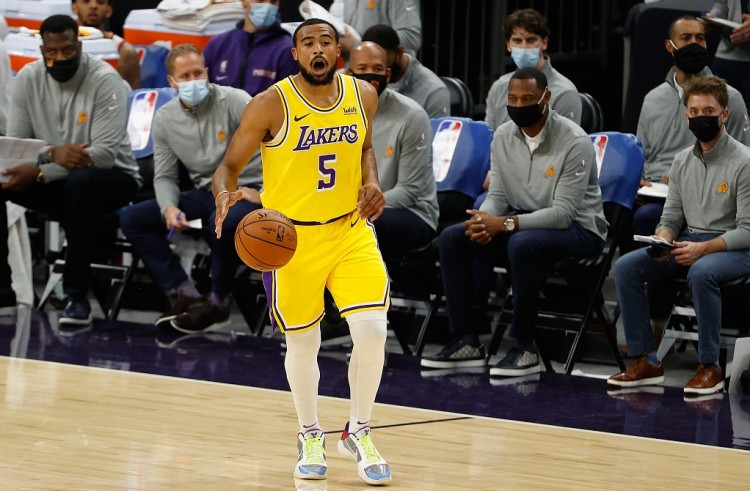 勇士三位新秀跻身历史最年轻夺冠榜单,魔术师新秀FMVP传奇居首