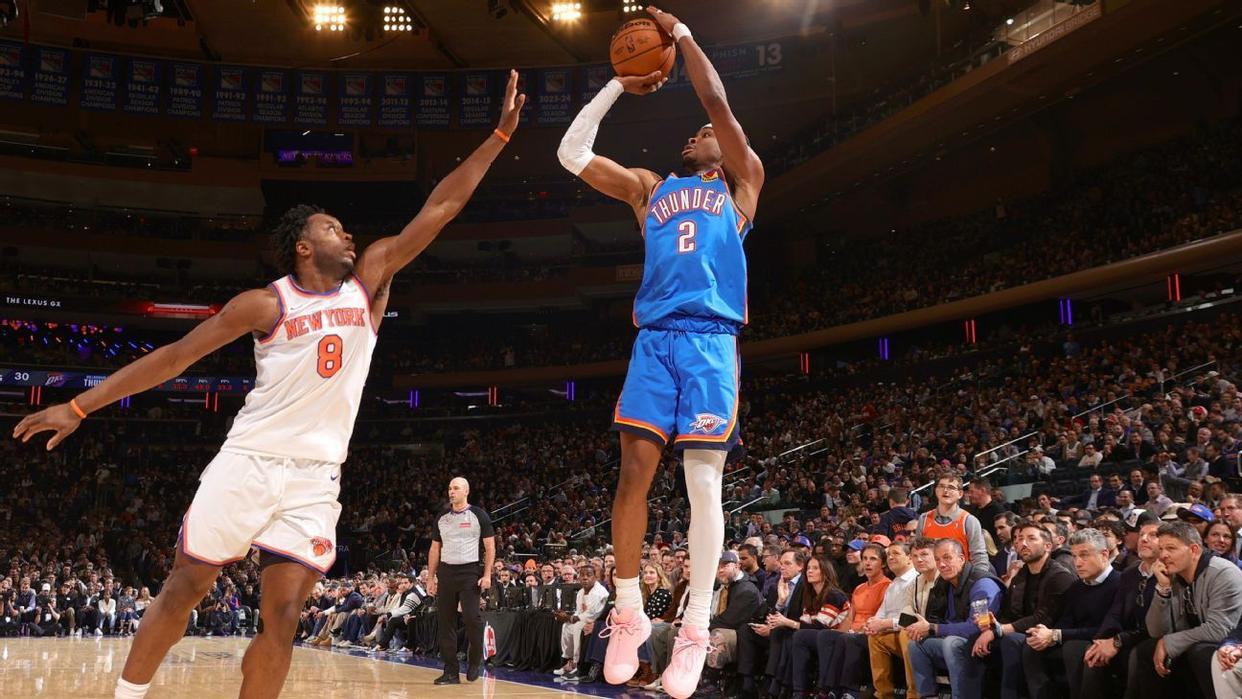 开云体育-亚历山大26+8创NBA第2神迹，雷霆4连胜！霍姆格伦28+8创两大纪录