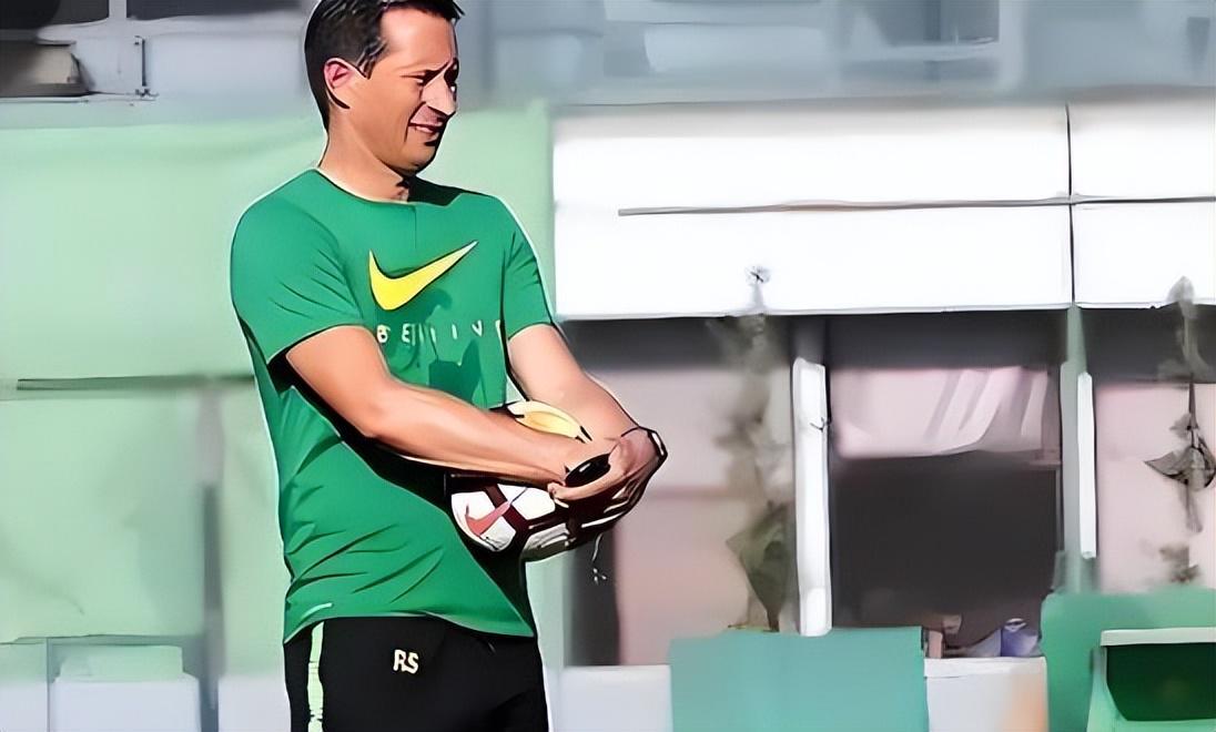 开云 体育-韩鹏和宿茂臻首次搭档合作,为何就能迅速有默契配合,引发热议