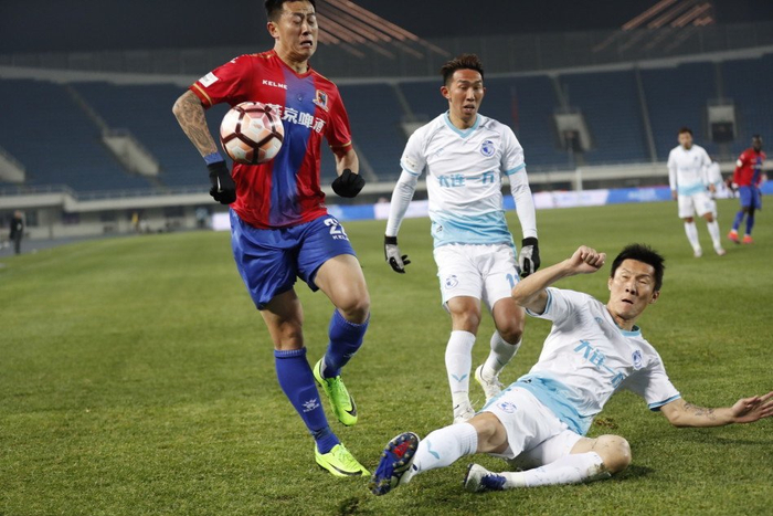 大连足球史上今天:2017年穆谢奎双响,一方2-0北京北控,附评分|大连一方|客场|射门|中甲|中甲联赛_新浪新闻