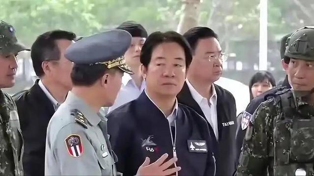 局面升级，大批导弹将抵台！赖清德选择了不归路，解放军战舰回防